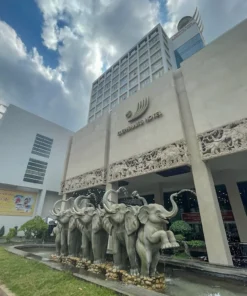 Elephants hotel